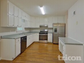 449 Justins Crossing in Stockbridge, GA - Building Photo - Building Photo