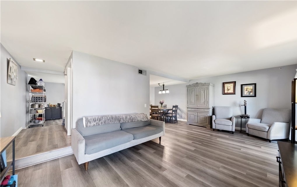 4045 Via Encinas in Cypress, CA - Building Photo