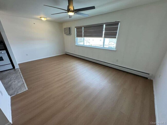 103 Horizon Ct in Bronx, NY - Building Photo - Building Photo