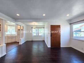 3732 California Ave in Long Beach, CA - Building Photo - Building Photo