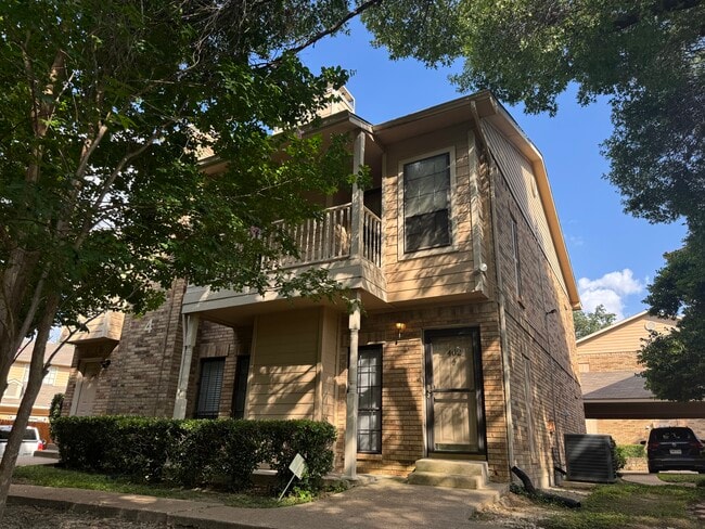 14333 Preston Rd, Unit 402 in Dallas, TX - Foto de edificio - Building Photo
