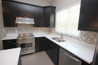 816 S Negley Ave, Unit #4 in Pittsburgh, PA - Building Photo - Building Photo