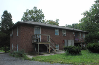 Meadow Wood Apartments in Catskill, NY - Building Photo - Building Photo