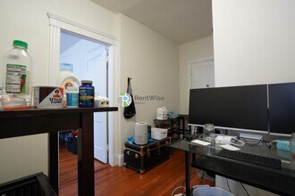 40 Quint Ave, Unit 15 in Boston, MA - Building Photo - Building Photo