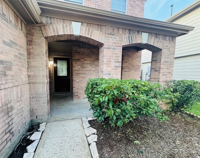 property at 13126 Bentcrest Ct