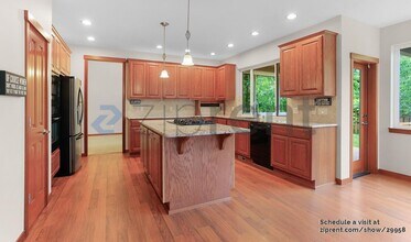 16225 Simonds Rd NE in Kenmore, WA - Building Photo - Building Photo