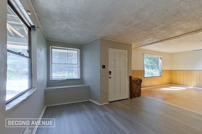 1110 9th Ave in Midfield, AL - Foto de edificio - Building Photo