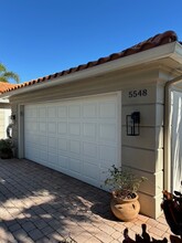 5548 Islandwalk Cir in Naples, FL - Building Photo - Building Photo