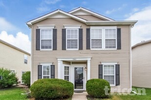 13411 All American Rd in Fishers, IN - Building Photo