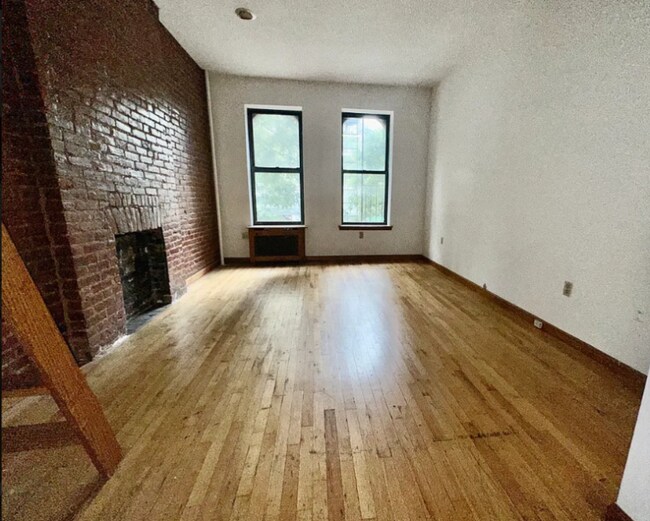 property at 96 Amsterdam