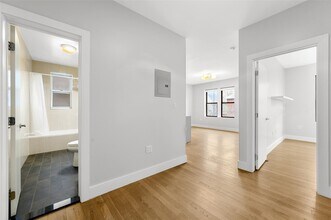 839 E 19th St in Brooklyn, NY - Building Photo - Building Photo
