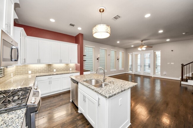 property at 2704 Freund St