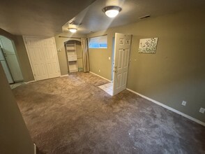 731 Shiloh Way in Murray, UT - Building Photo - Building Photo