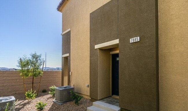 7885 Sailor Sam Ave in Las Vegas, NV - Building Photo - Building Photo