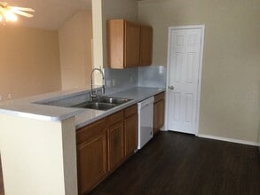 223 Dartmouth Dr in Rockwall, TX - Building Photo - Building Photo