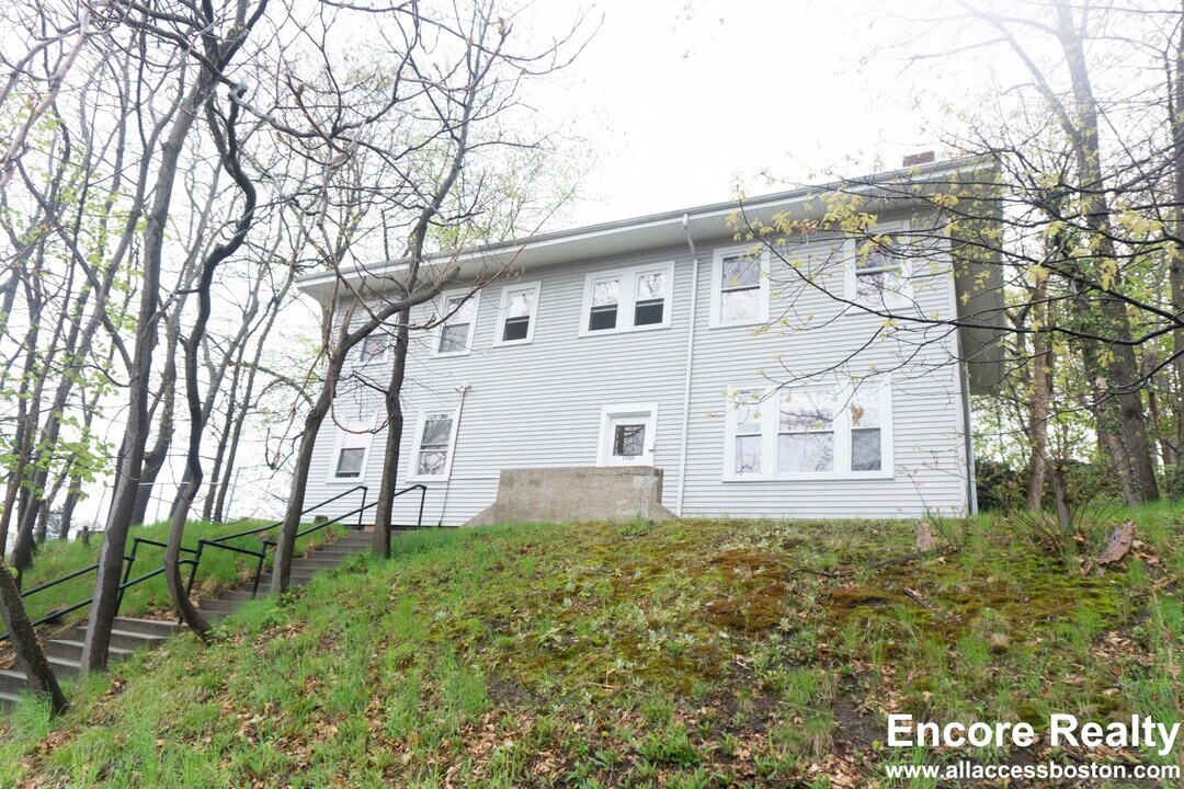 1789 Commonwealth Ave, Unit 1 in Boston, MA - Foto de edificio