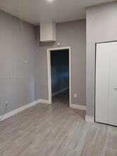 85 NW 46th St in Miami, FL - Building Photo - Building Photo