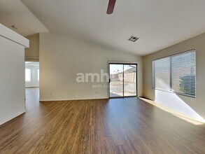 2416 S 82nd Ave in Phoenix, AZ - Building Photo - Building Photo