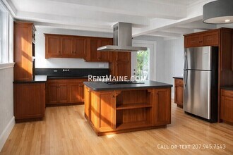 25 High St in Old Town, ME - Building Photo - Building Photo