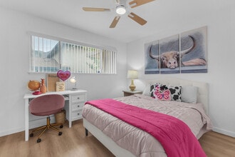 72682 Thrush Rd in Palm Desert, CA - Building Photo - Building Photo