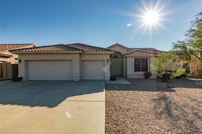 24627 N 45th Dr in Glendale, AZ - Building Photo - Building Photo