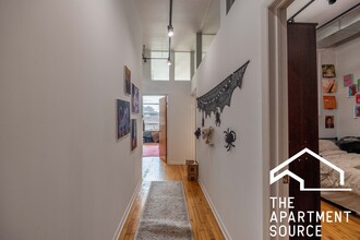 2416 W North Ave, Unit 2W in Chicago, IL - Building Photo - Building Photo