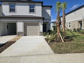 10135 Trumpet Honeysuckle Wy in San Antonio, FL - Building Photo - Building Photo