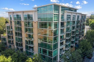 905 Juniper St NE in Atlanta, GA - Building Photo - Building Photo