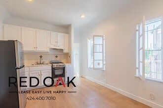 706 N St Andrews Pl in Los Angeles, CA - Building Photo - Building Photo