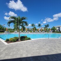 28708 SW 133rd Ct in Homestead, FL - Building Photo