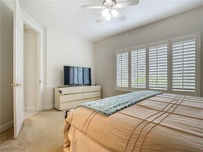 1340 Sweetwater Cove in Naples, FL - Building Photo - Building Photo