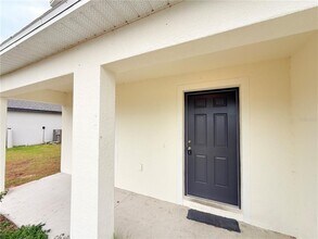 733 James Ct in Poinciana, FL - Building Photo - Building Photo