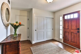 218 Montreal St in Los Angeles, CA - Building Photo - Building Photo