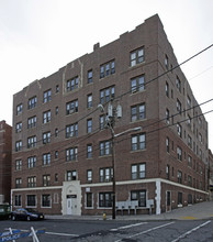 Aspen Stratford Apartments in Newark, NJ - Building Photo - Building Photo