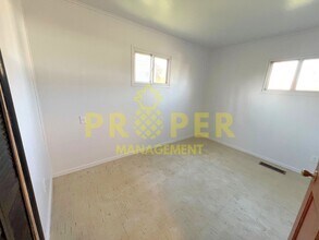 4586 Live Oak Dr in Dayton, OH - Building Photo - Building Photo