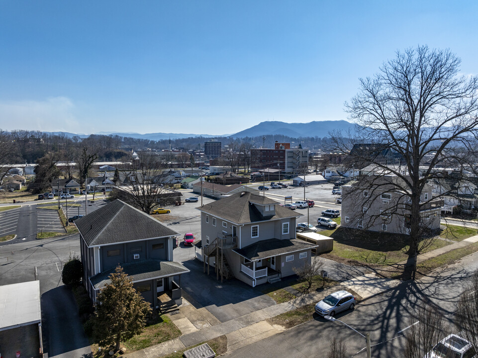 200/204/206 Watauga Ave in Johnson City, TN - Building Photo