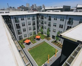 320 D St in Boston, MA - Building Photo - Building Photo