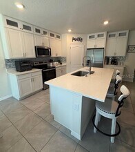 2924 Canary Ln in Tavares, FL - Building Photo - Building Photo