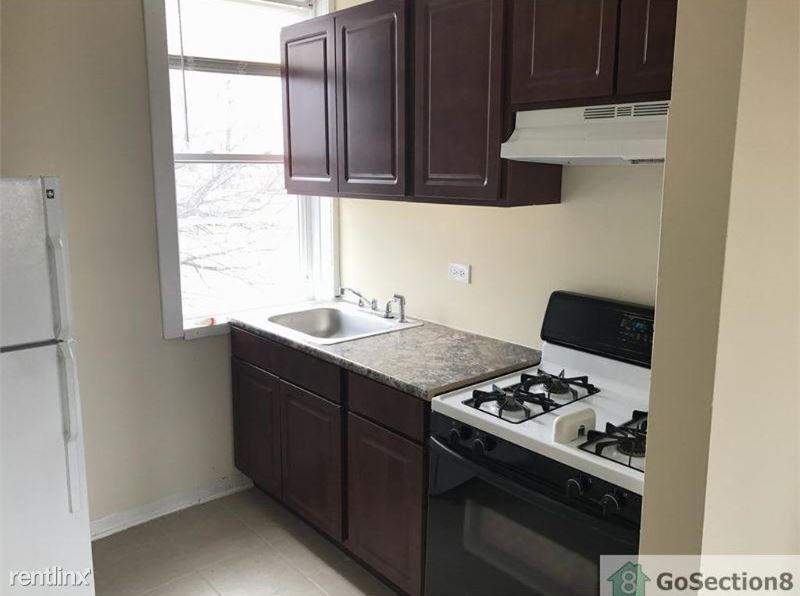 4034 W Palmer St in Chicago, IL - Building Photo