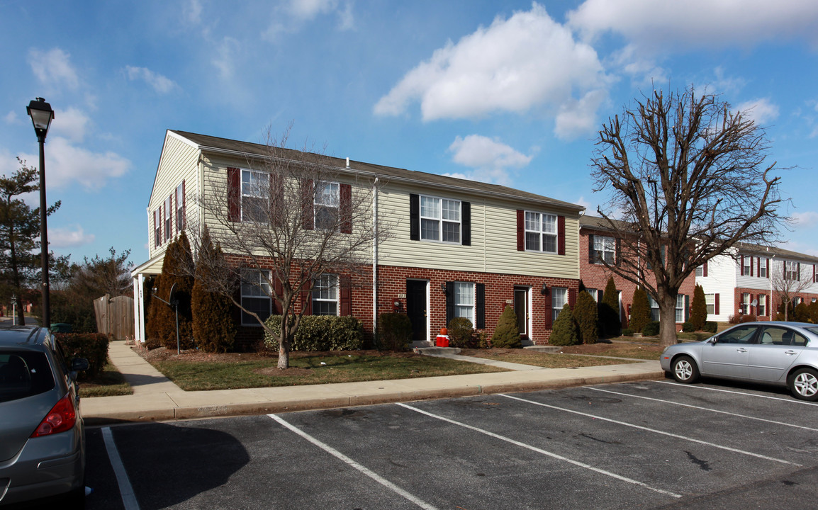 Alban Place Townhomes in Frederick, MD - Foto de edificio