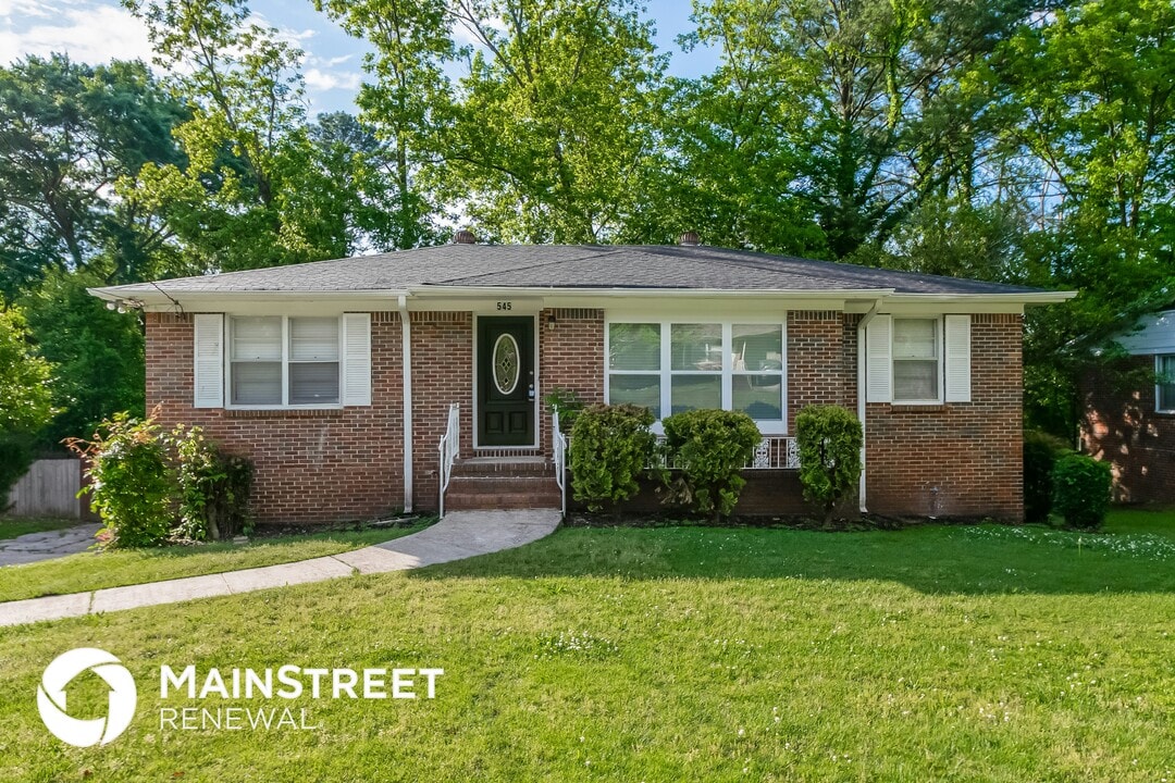 545 Goldenrod Dr in Birmingham, AL - Building Photo