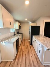 618 S Monroe Ave in Joplin, MO - Building Photo - Building Photo