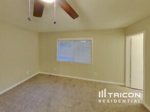 1711 Pilot Way in Garland, TX - Building Photo - Building Photo