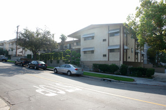 600 E Harvard Rd in Burbank, CA - Building Photo - Building Photo