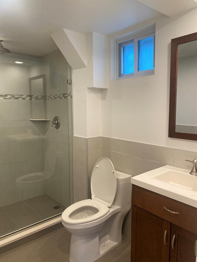 218 Grant Terrace in Mamaroneck, NY - Building Photo - Building Photo
