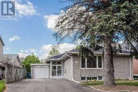 property at 16 Urbandale Ave