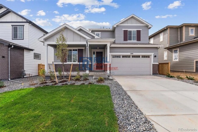 property at 1390 Loraine Cir N