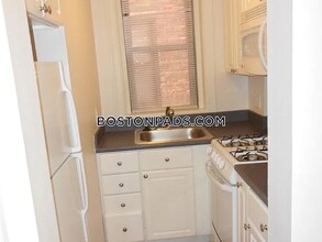 33 Edgerly Rd, Unit 14 in Boston, MA - Building Photo - Building Photo