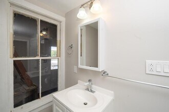 719 5th Ave in Troy, NY - Building Photo - Building Photo