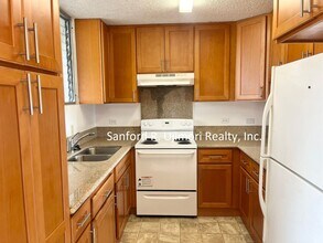 1018 Lunalilo St-Unit -1 in Honolulu, HI - Building Photo - Building Photo